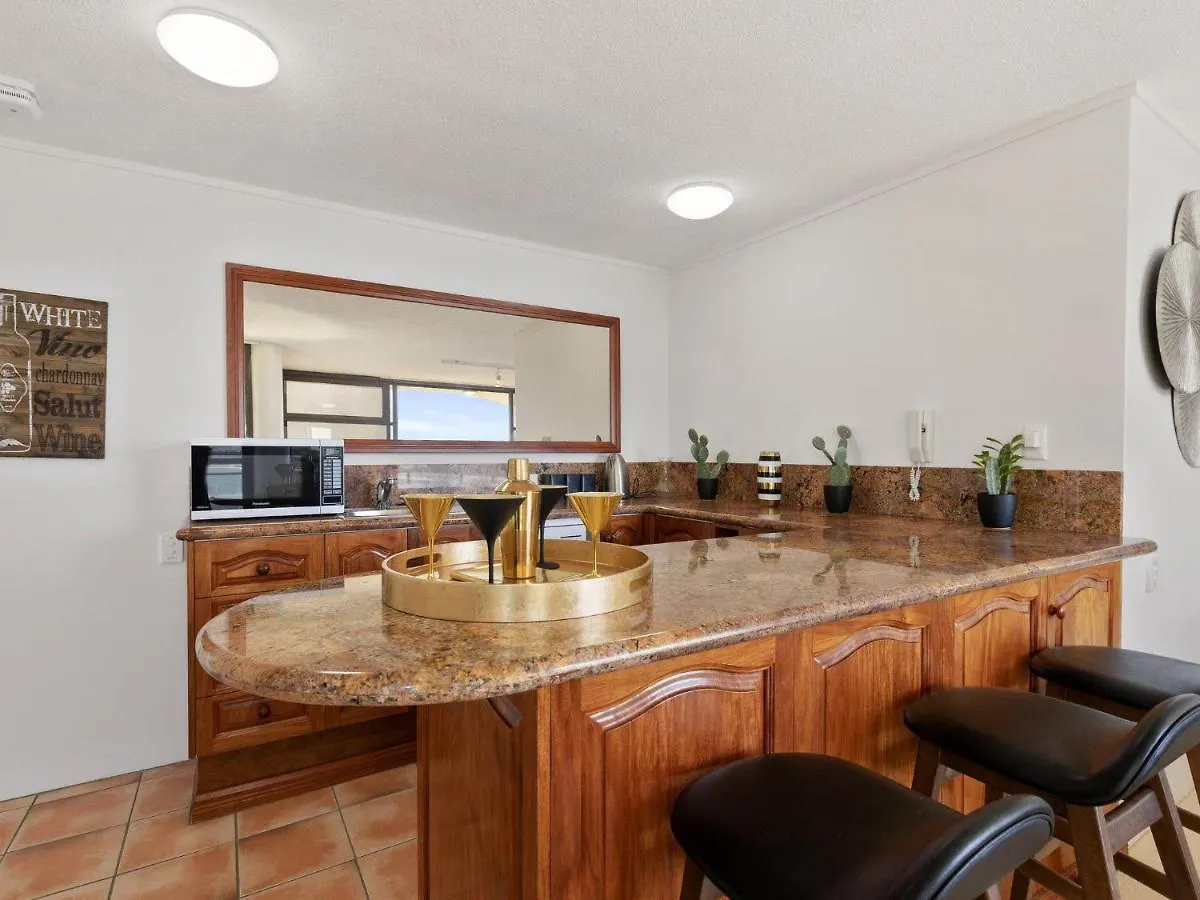 The Penthouse @ Point Cartwright - Instant Hotel Winner 2019 Buddina Австралия